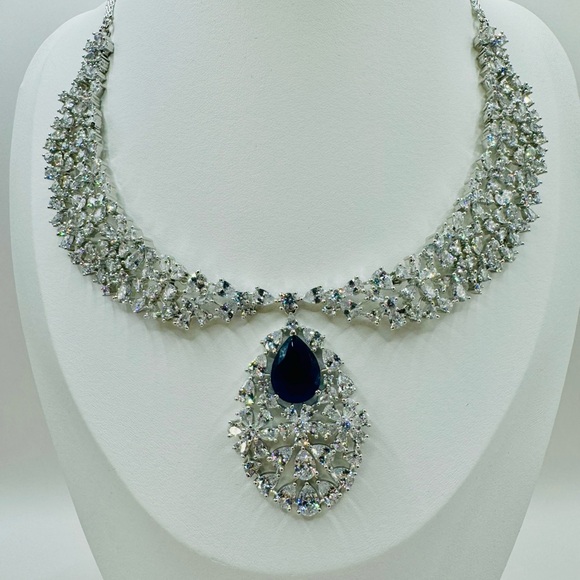 Cubic Zirconia Jewelry Set - Picture 2 of 3